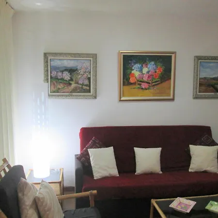 5 Estrellas Fanals Appartement